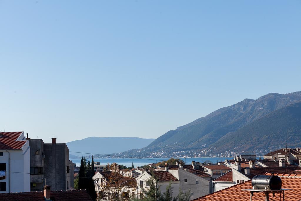Apartments Viktoria Tivat Eksteriør billede