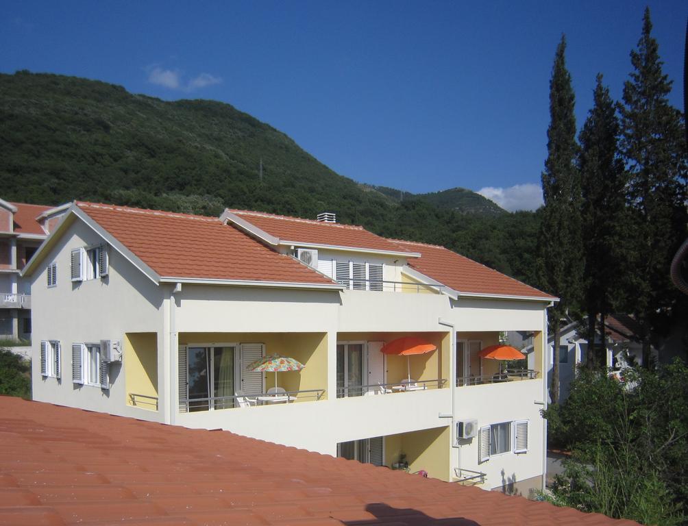 Apartments Viktoria Tivat Eksteriør billede