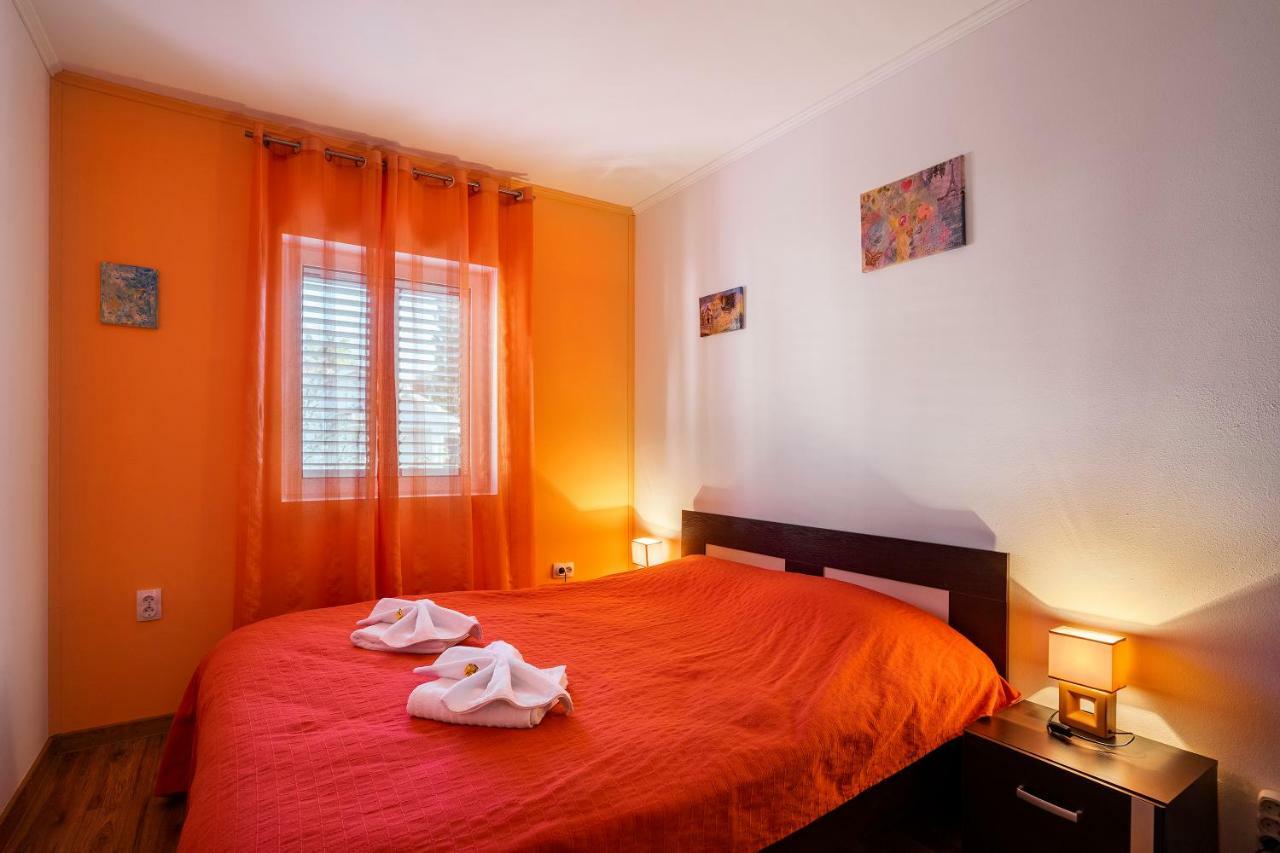 Apartments Viktoria Tivat Eksteriør billede